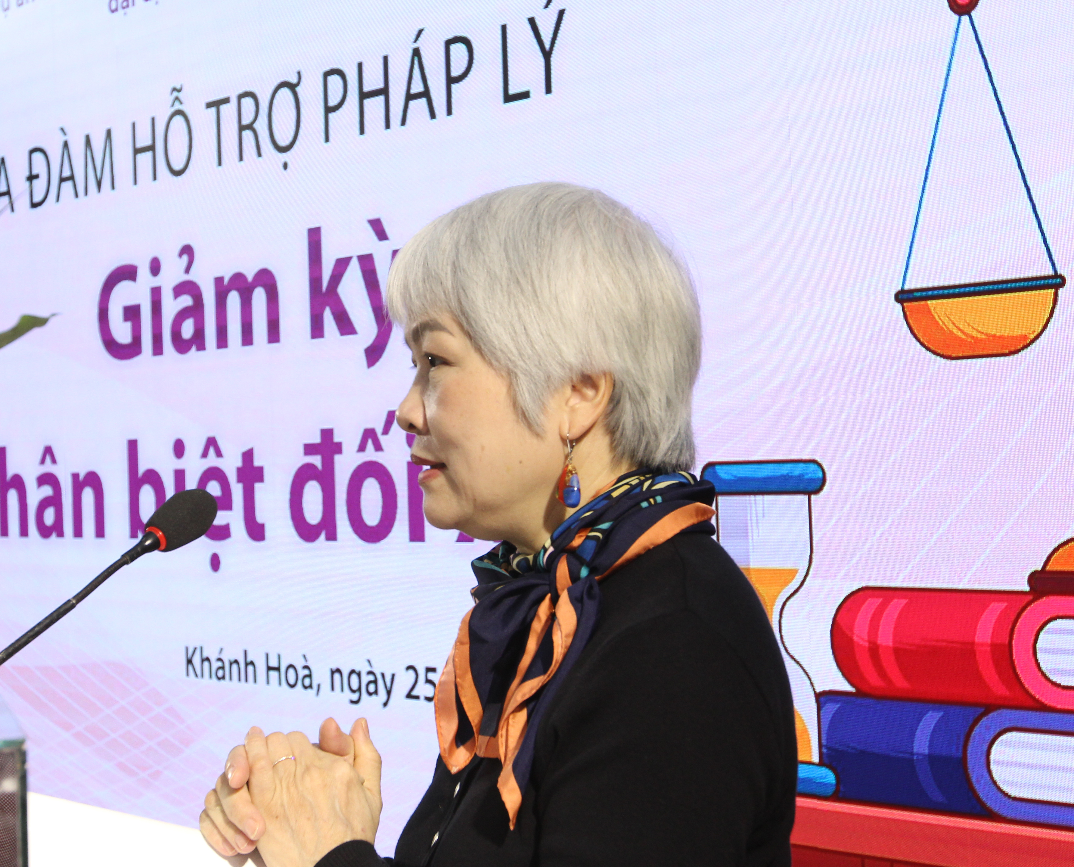 Các hành vi bị nghiêm cấm trong công tác phòng chống HIV/AIDS